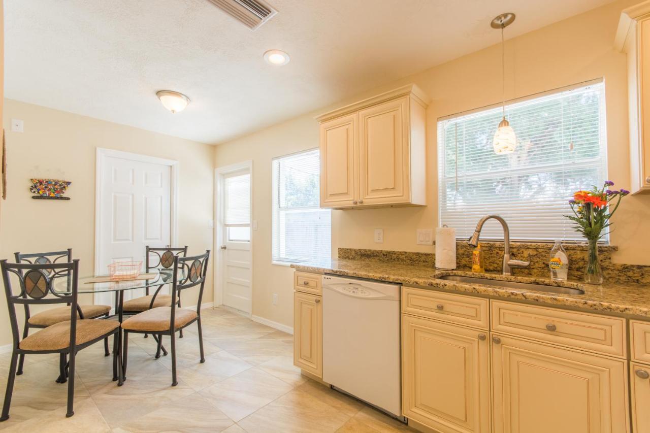 Villa Franca Bungalow Sarasota Luaran gambar